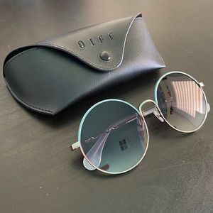 Diff Eyewear Sunglasses